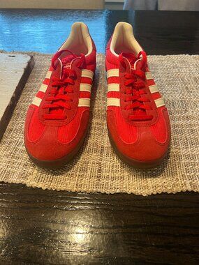 Adidas Gazelle Red Suede Sneakers Gum Sole Women’s Size 10